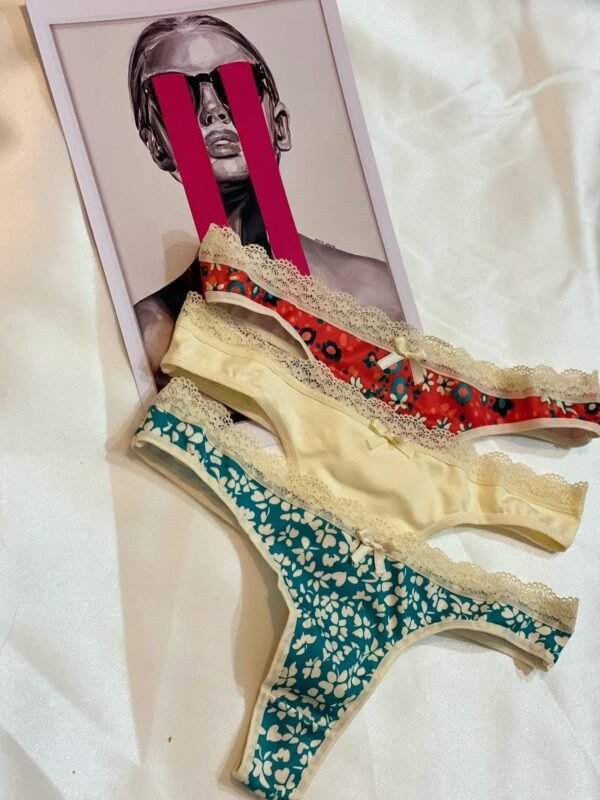 img_5972 Pack Flowers x3