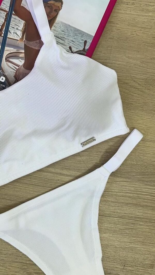 12bb43fe-d49d-4ca6-a3e7-2d31c8b96899 Conjunto Serena