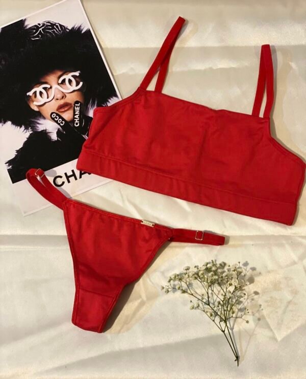 ba4e0819-8103-4e30-bccb-4fa766f4aa33 Conjunto Clara